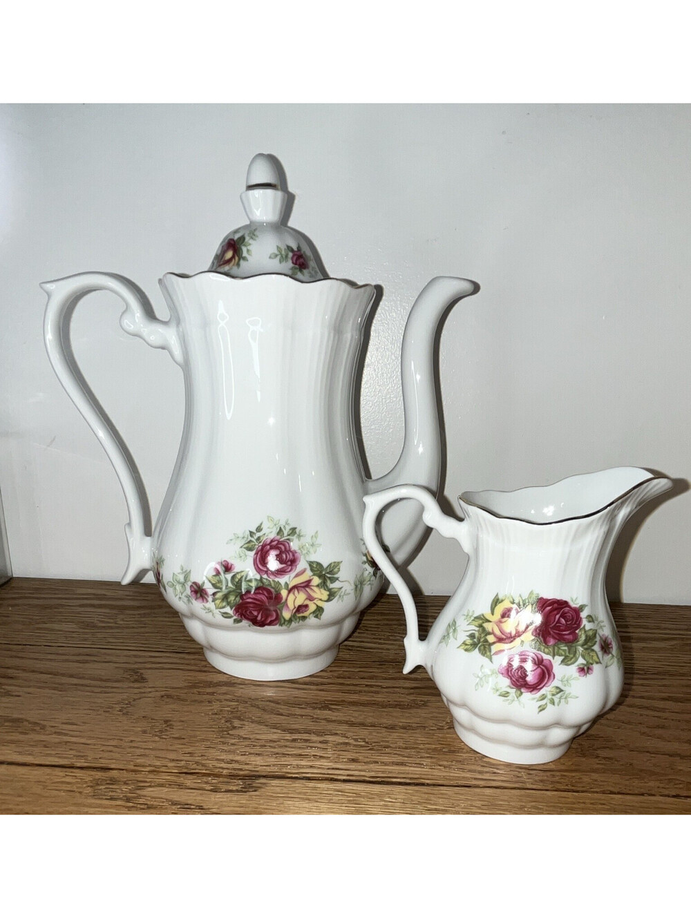 Crystal Clear Floral Porcelain Coffee Pot w/ Lid & Matching Creamer Set 2pc